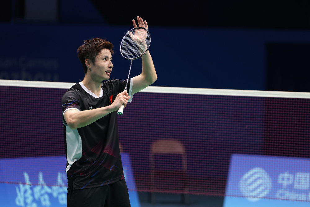 巴萨门将佩尼亚零封皇马 出战8场仅丢6球.